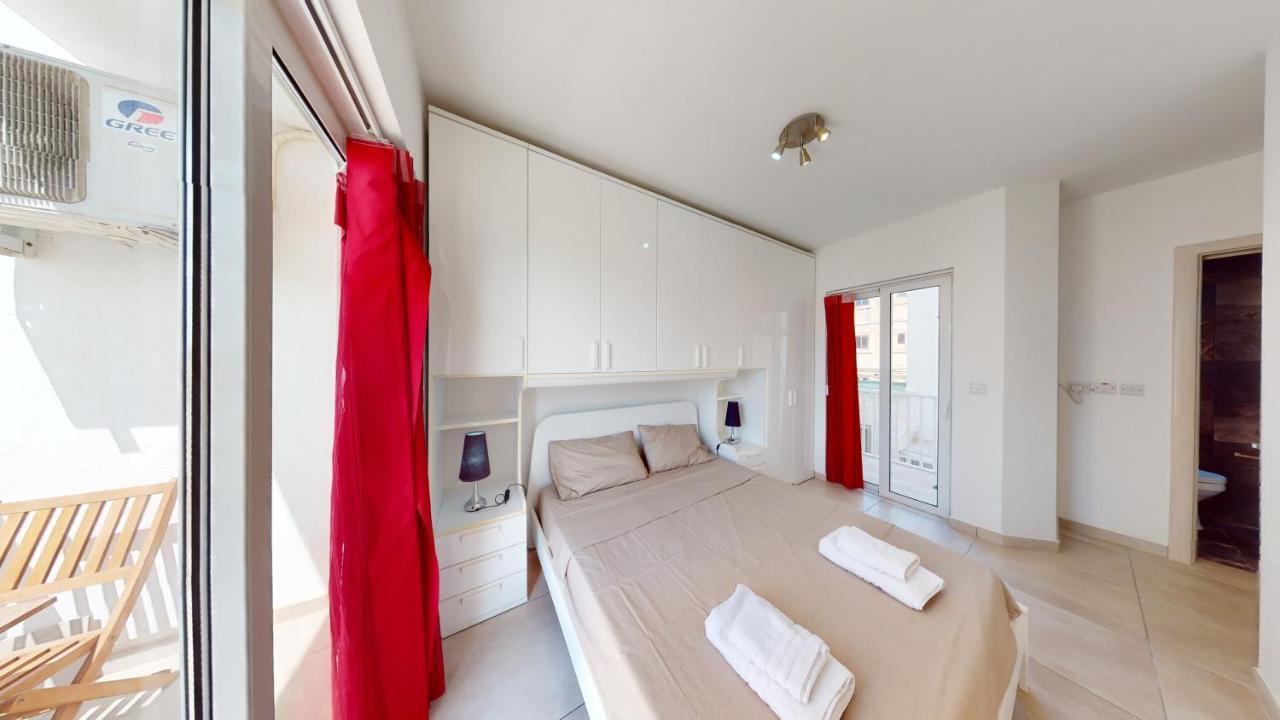Modern Apartment In Gzira Экстерьер фото