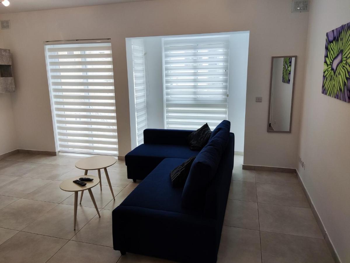 Modern Apartment In Gzira Экстерьер фото